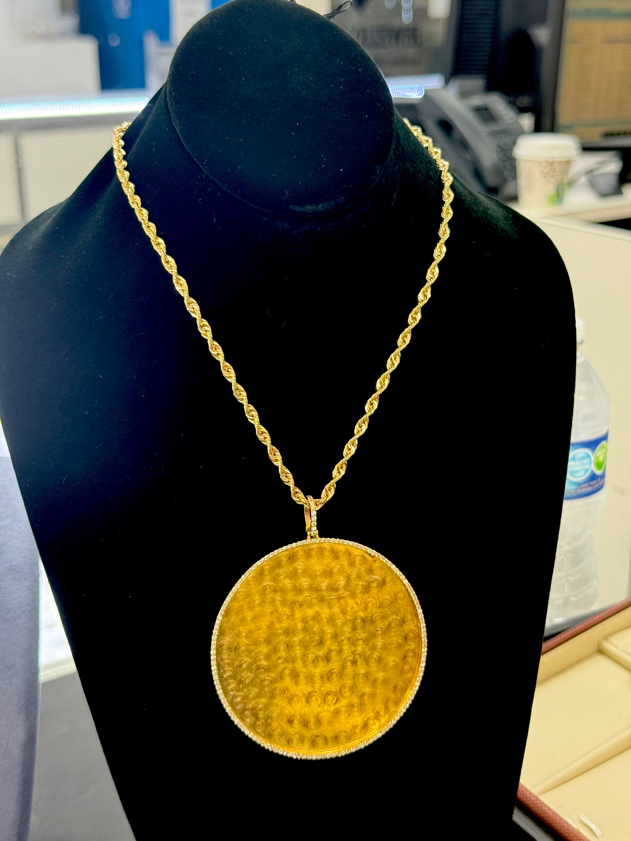 14KT Large Memorial Pendant